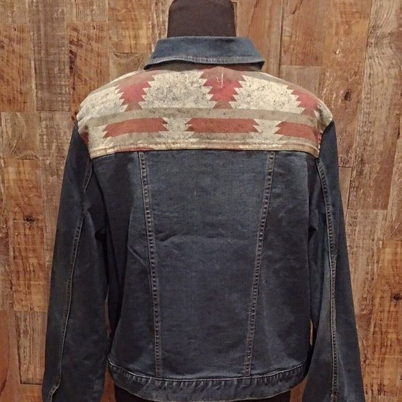 COPY - NWT $95 FRYE AND CO SOUTHWEST AZTEC WOMENS BLUE JEAN TRUCKER JACKET SZ 3X - Picture 4 of 9